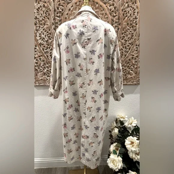 Kay Louise One of a Kind Cotton Denim Off-White Floral Drover’s (Duster) Coat - Picture 2 of 14